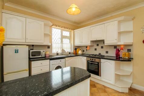 KITCHEN BREAKFAST ROOM