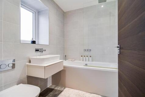 BATHROOM/W.C.