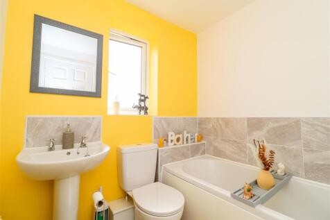 BATHROOM/W.C.
