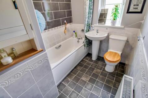 HOUSE BATHROOM