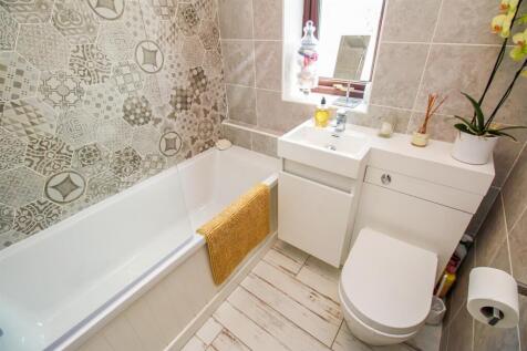 BATHROOM/W.C.