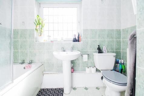HOUSE BATHROOM