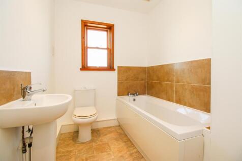 BATHROOM/W.C.