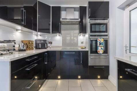 St Marys Drive Greenfield 013.jpg