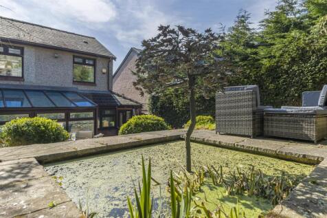 St Marys Drive Greenfield 026.jpg