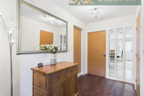 Entrance/Hallway