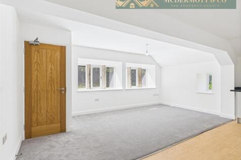 APARTMENT 46