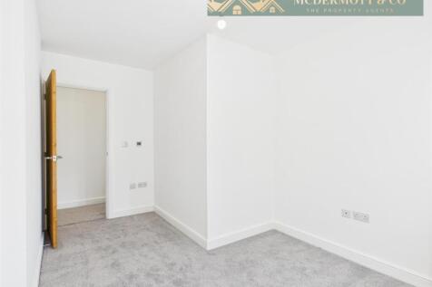 APARTMENT 47