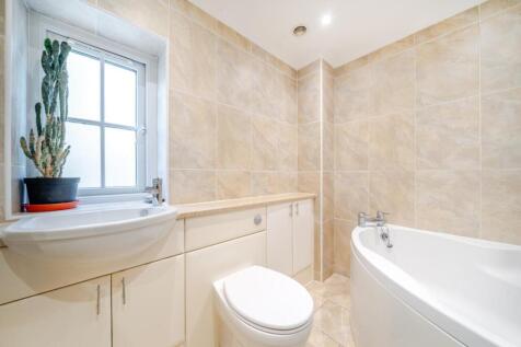 1370875-12-68f8e61f3ad0d - Copy.JPG