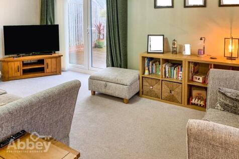 Lounge 1