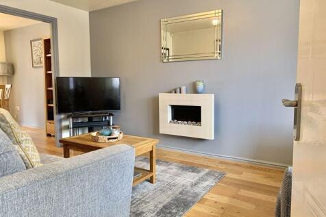 Lounge 2