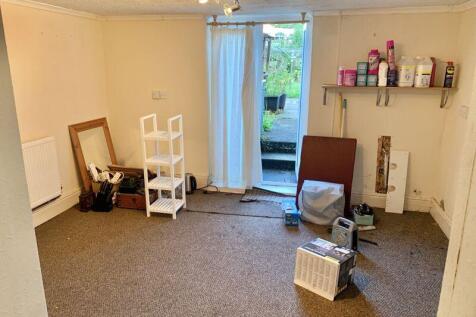 Basement Lounge