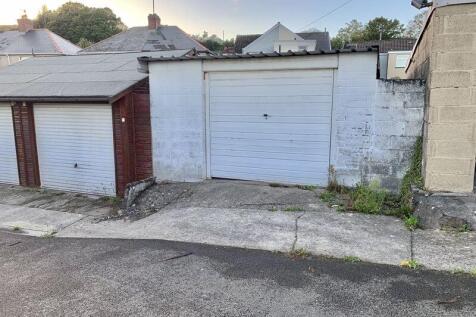 Garage 2