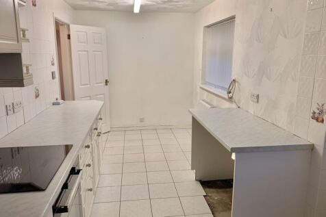 Kitchen 3