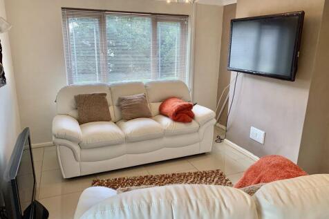 Lounge 2