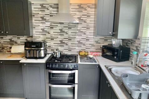 Kitchen 3