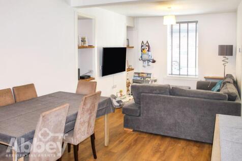 Lounge 1