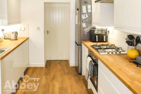 Kitchen 2