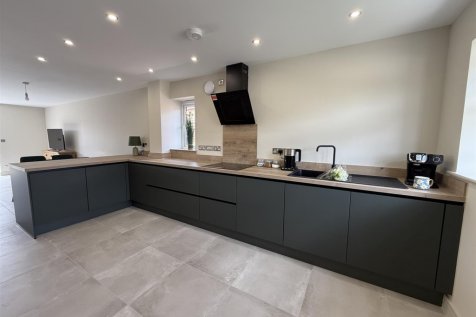 Open plan Kitchen/Diner &amp; Living area