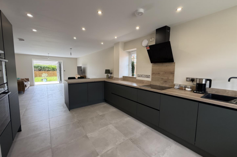 Open plan Kitchen/Diner &amp; Living area