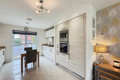 Open Plan Kitchen/Living Room