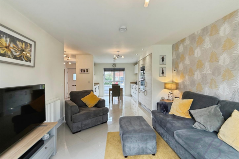 Open Plan Kitchen/Living Room