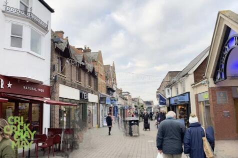 W St Horsham.jpg