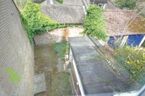 Courtyard.jpg
