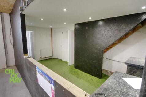 Staircase to Mezz.jpg