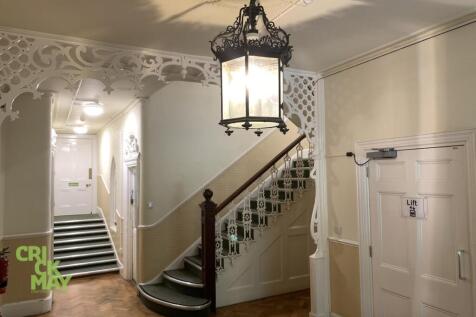 Main entrance hall.JPG