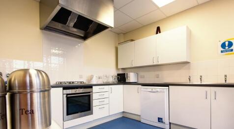 Communal Kitchen 