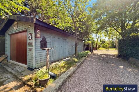 Second Garage/Workshop