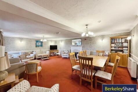 Communal Lounge