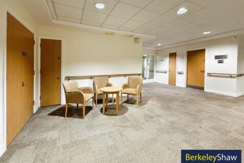 Communal seating