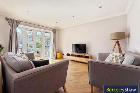 Front Sitting Room