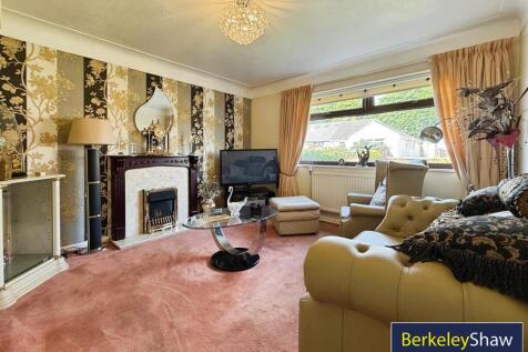 Living Room/Bedroom 4