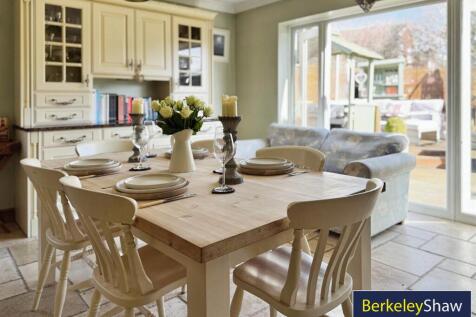 Kitchen/Living/ Dining Room