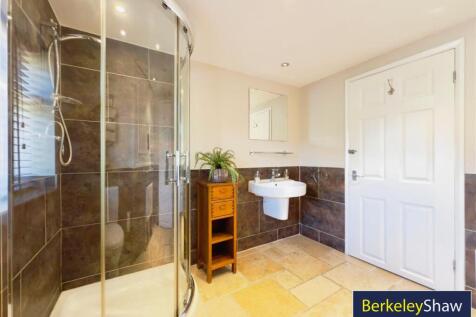 Downstairs Bathroom