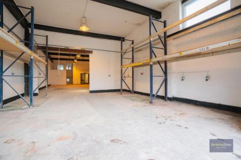 7 Bradman Road-07.jpg