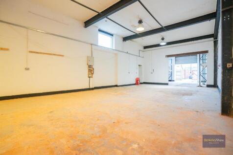 7 Bradman Road-13.jpg