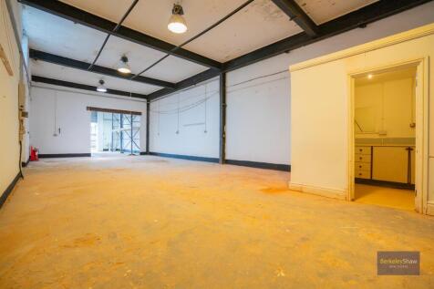 7 Bradman Road-14.jpg