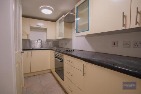 7 Bradman Road-24.jpg