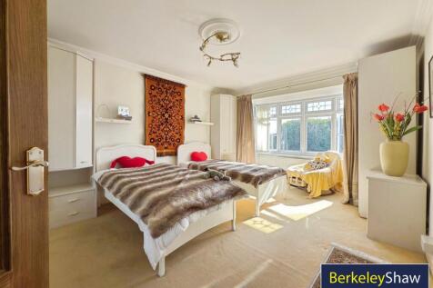 Bedroom 4 - Ground Floor