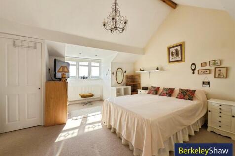 Front Bedroom 2