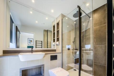 ensuite NEW.jpg