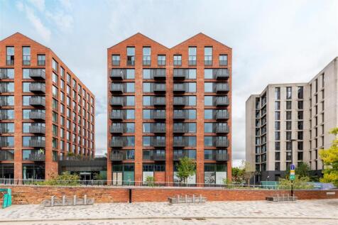 Apt. 311 Glasswater Locks_9876.jpg