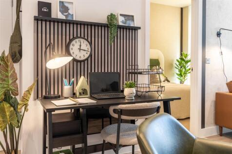 Boulevard Show Apartment-13.jpg