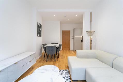 Flat 2, 48 Camden Street Round 2_04577.jpg