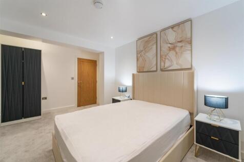 Flat 2, 48 Camden Street Round 2_04547.jpg