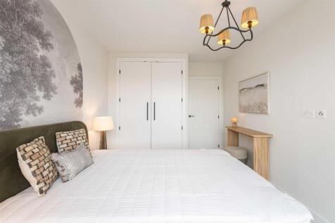 Apt. 311 Glasswater Locks_9846.jpg